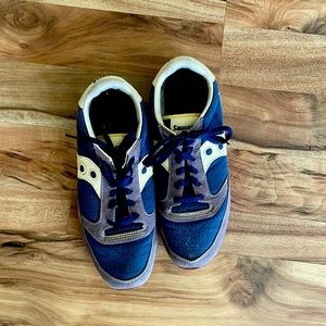 Saucing Jazz sneakers